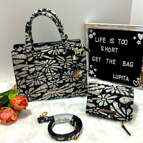 Brahmin Handbags - Brahmin Cami/Hanna wallet in Daisy Batik